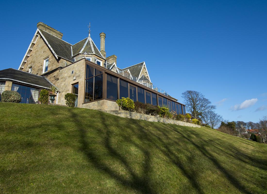 Old Manor Hotel Lundin Links Luaran gambar