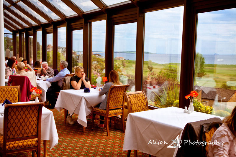 Old Manor Hotel Lundin Links Luaran gambar